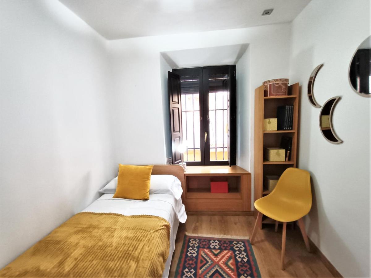 Apartamentos Alma Granada Buitenkant foto